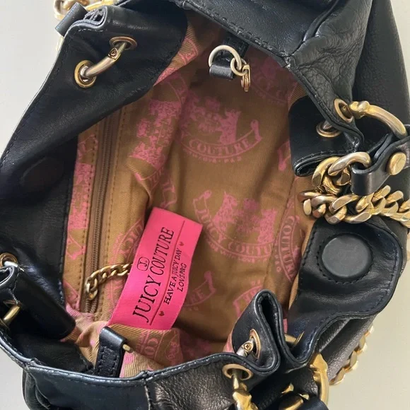 Y2K authentic Juicy Couture black leather purse with gold accent chain - Picture 6 of 6